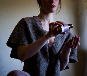 Castor Oil Packs- What Science Says, What traditional Healers Say & What We Still Don’t Know
